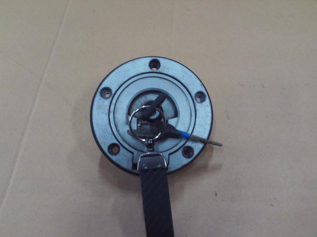 Tankdop Yamaha R1 bj 98-01 met 2 sleutels, Ophalen of Verzenden, Gebruikt