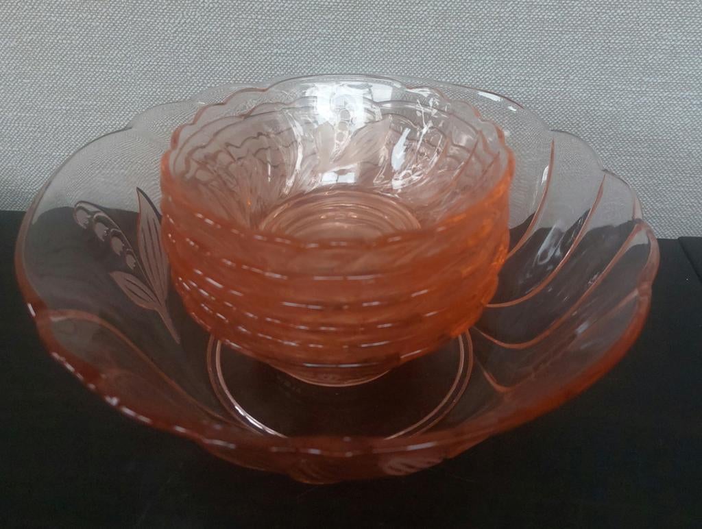 Arcoroc Rosaline set – Vintage Roze Persglas, Antiek en Kunst, Antiek | Glas en Kristal, Ophalen of Verzenden