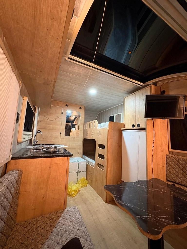Caravan instapklaar met zonnepanelen, Webasto kachel & TV, Ophalen, Nieuw