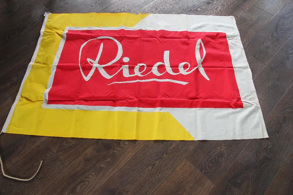 Riedel vlag reclamevlag, Verzamelen, Ophalen of Verzenden, Gebruikt, Overige typen