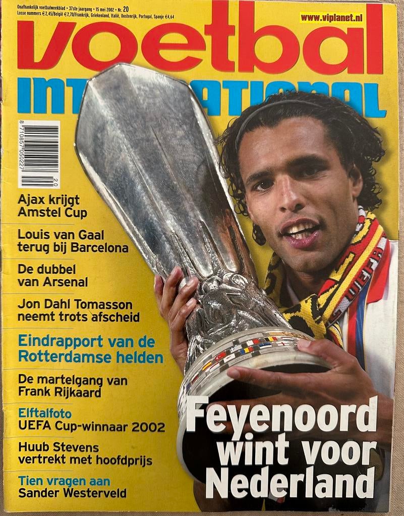 Voetbal International (VI) uit 2002 - Feyenoord wint UEFA, Ophalen of Verzenden, Gelezen, Sport en Vrije tijd