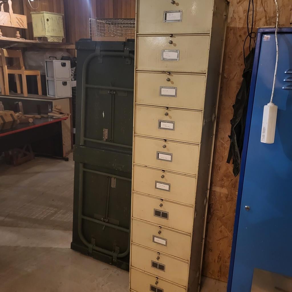 Mooie oude kleppenkast, Antiek en Kunst, Curiosa en Brocante, Ophalen