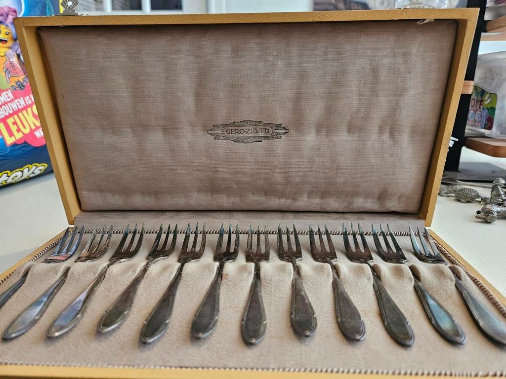 Gero 90 Gebaksvorkjes Set - 12 Delig antiek compleet, Ophalen of Verzenden