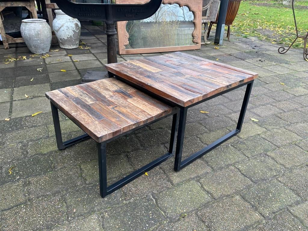 Stoere set van 2 salontafels - oud truckwood, Ophalen, Teakhout, Vierkant, Nieuw