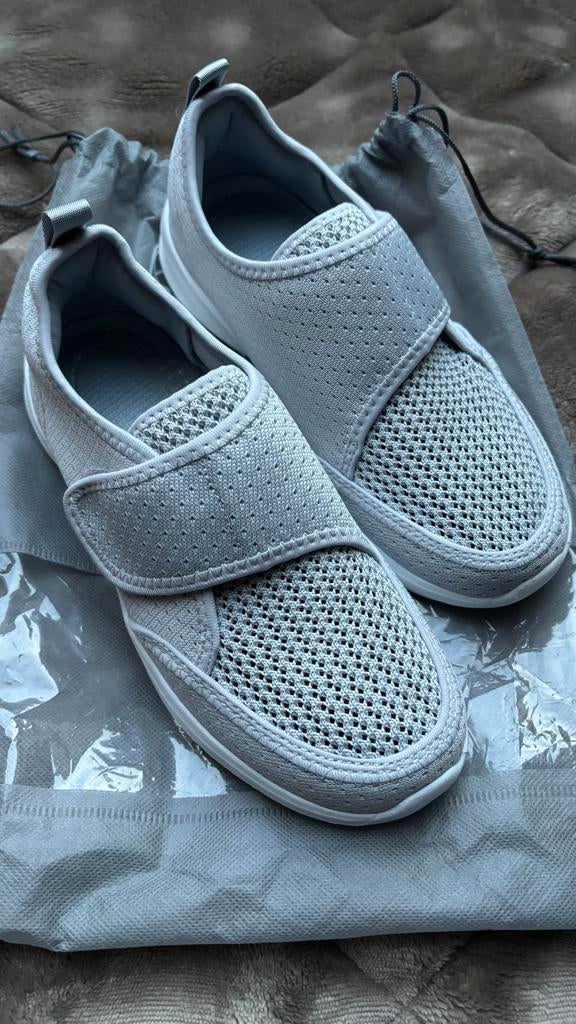 Orthopedische damesschoenen met klittenband, Kleding | Dames, Schoenen, Nieuw, Ophalen of Verzenden, Sneakers of Gympen, Grijs