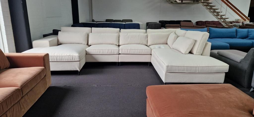 Nieuwe mega Ubank creme xxl loungebank kuster stijl hoekbank, Huis en Inrichting, Banken | Complete zithoeken, Ophalen of Verzenden