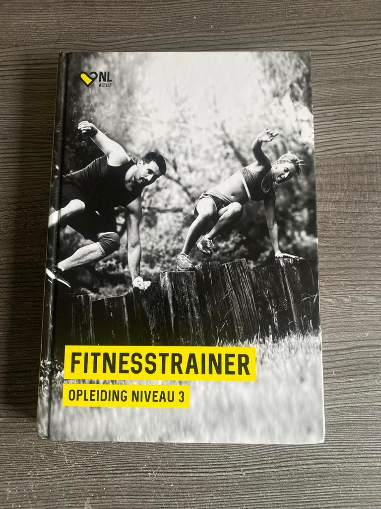 Opleiding Fitnesstrainer niveau 3, Boeken, Ophalen of Verzenden, Zo goed als nieuw, Nederlands, Overige niveaus