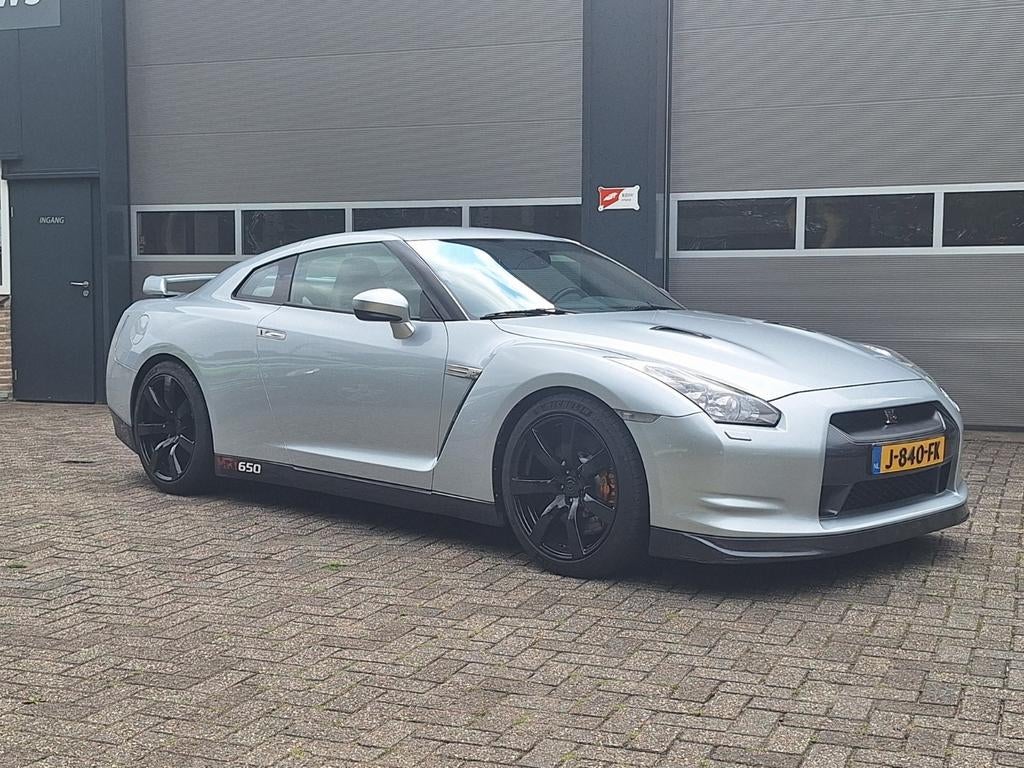 Nissan gtr r35  650pk, Auto's, 486 pk, 4 stoelen, Bedrijf, 100 €/maand