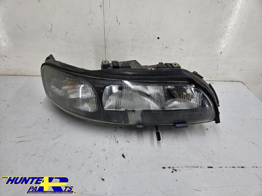 Koplamp R Volvo V70/XC70 II ('00-'08) 8693548, Gebruikt, Ophalen of Verzenden, Volvo, Volvo