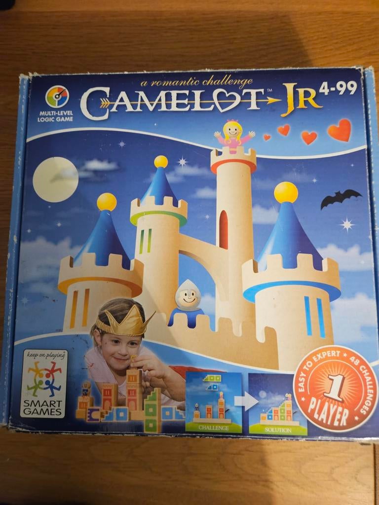 Camelot Jr. - Smart Games - Logisch Denkspel, Zo goed als nieuw, Van hout, 4 tot 6 jaar, Meer dan 50 stukjes