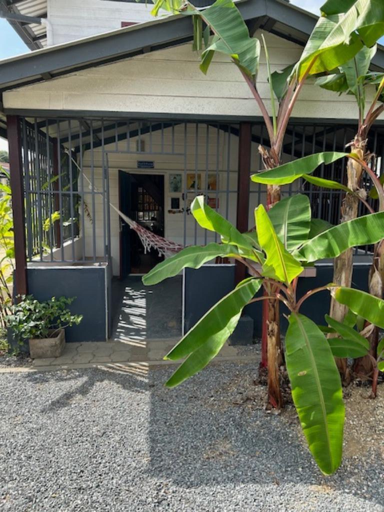 Vakantiehuizen in Suriname, Eigenaar, Appartement, 2 slaapkamers