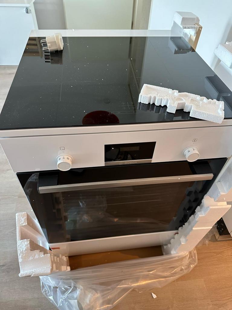 Bosch oven for sale, Witgoed en Apparatuur, Ovens, Ophalen of Verzenden, Zo goed als nieuw