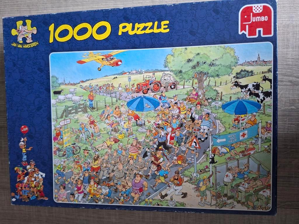 Jan van Haasteren. 1000 stuks. De Mars., Ophalen of Verzenden, 500 t/m 1500 stukjes, Zo goed als nieuw