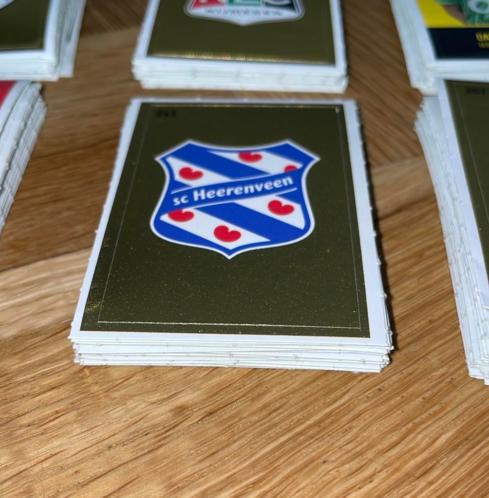 SC Heerenveen  Plus voetbalplaatje stickers - alle nummers, Ophalen of Verzenden, Nieuw, Plaatje