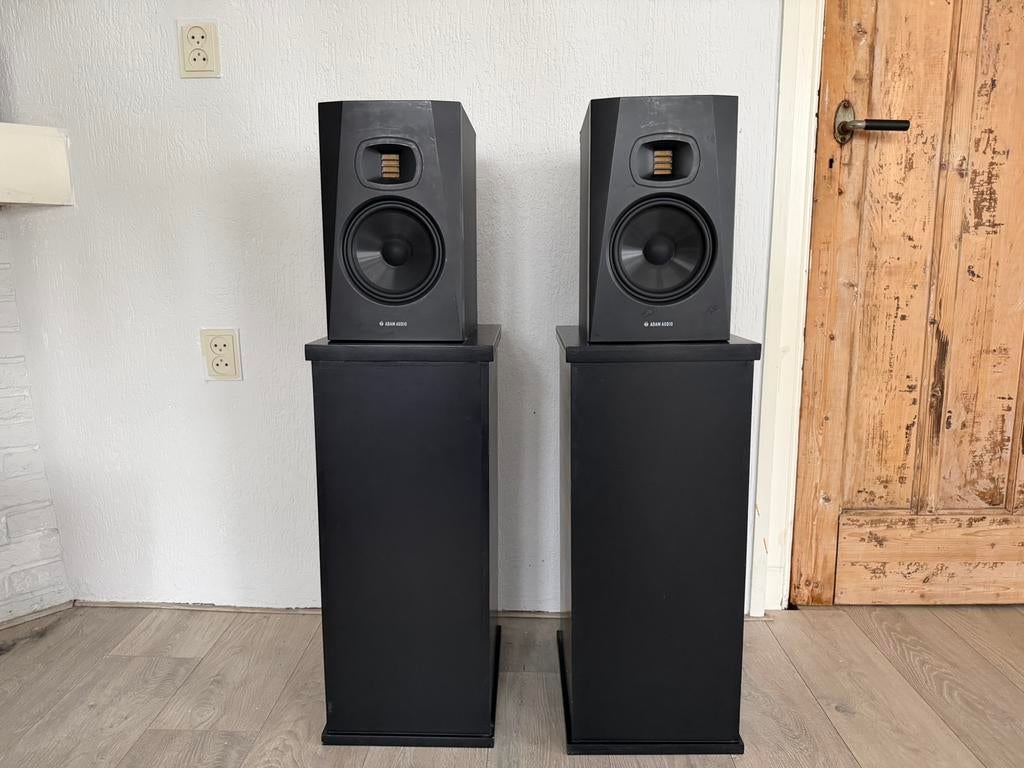 Speaker standaards / studio monitor stands / speaker zuilen, Muziek en Instrumenten, Standaards, Ophalen, Zo goed als nieuw, Speaker
