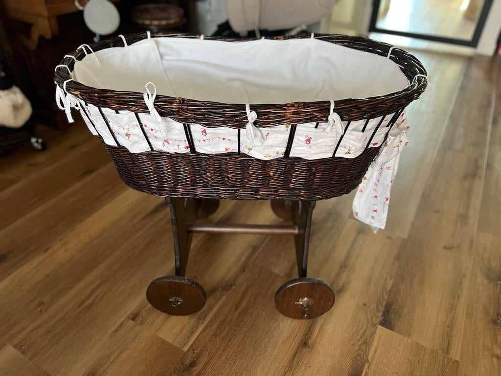 Vintage Wiegje / Bassinet, Kinderen en Baby's, Babywiegjes en Ledikanten, Ophalen, Gebruikt, Wieg