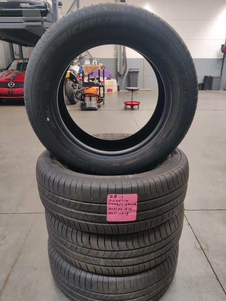 Zomerbanden Michelin Energy Saver 205/60 R16, Auto-onderdelen, Banden en Velgen, Ophalen, Gebruikt, 16 inch, 205 mm