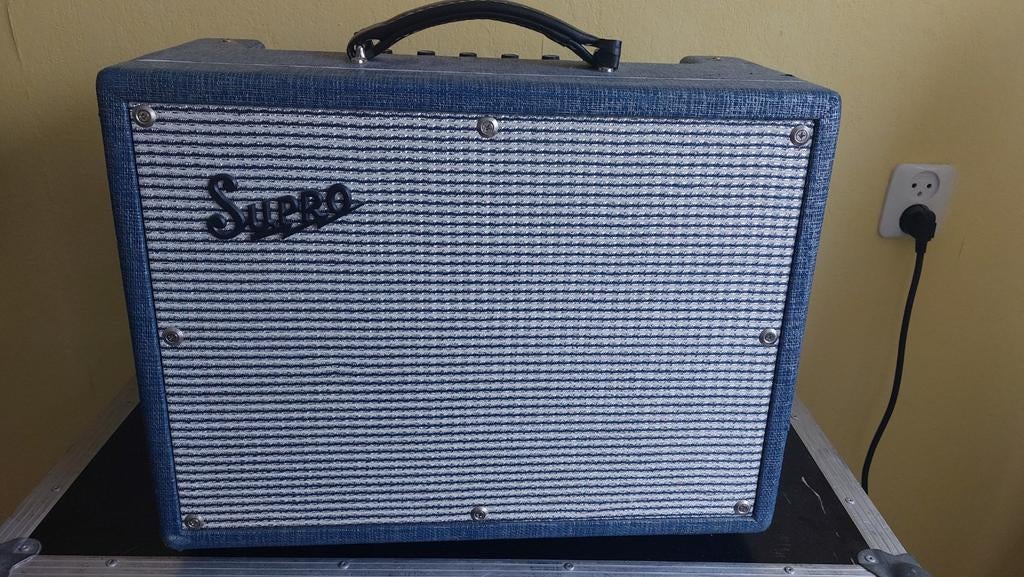 Supro 1622RT Tremolo Reverb, Muziek en Instrumenten, Ophalen
