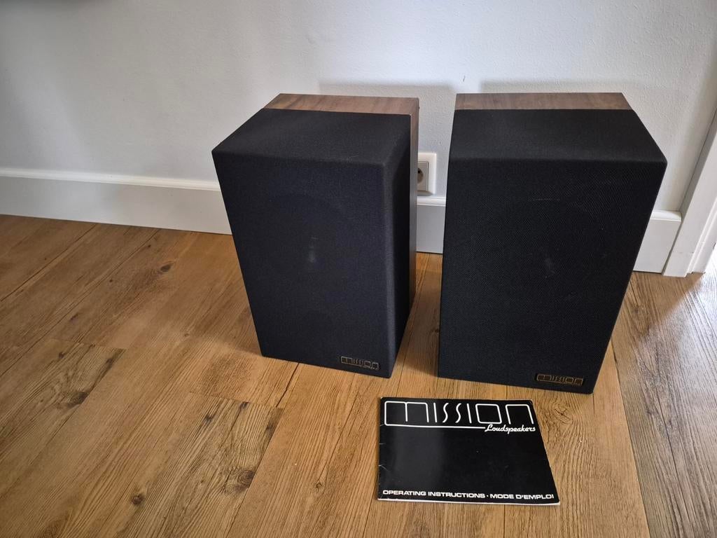 Vintage Mission 70 watt luidsprekers 4 stuks met boekje, Gebruikt, 60 tot 120 watt, Front, Rear of Stereo speakers, Ophalen