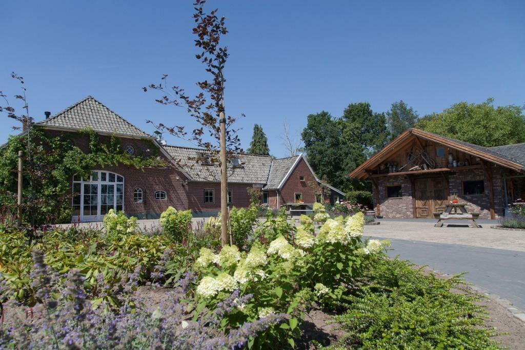 Groepsaccommodatie / min. 25  tot 44 personen, Vakantie, Vakantiehuizen | Nederland, Landelijk, Gelderland en Veluwe, Eigenaar