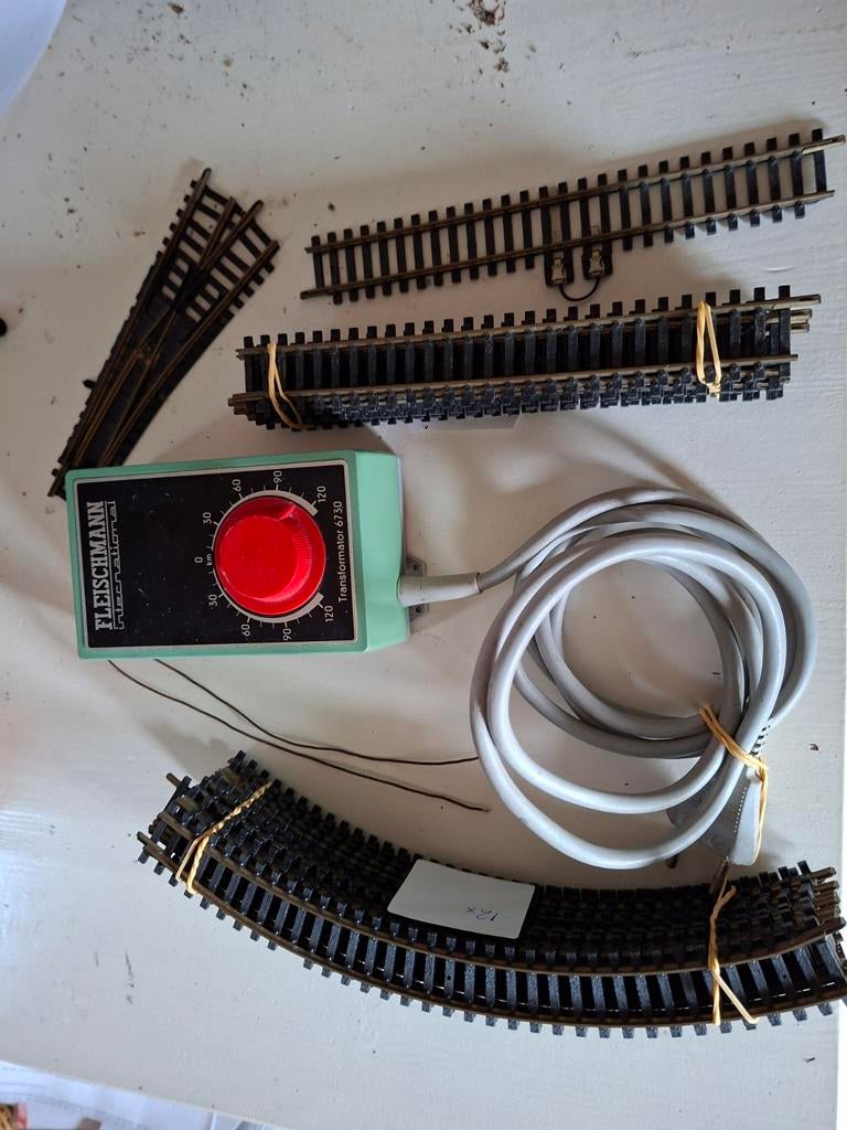 Fleischmann Travo 6730 + Rails Set, Hobby en Vrije tijd, Modeltreinen | H0, Ophalen of Verzenden, Gebruikt, Rails, Fleischmann