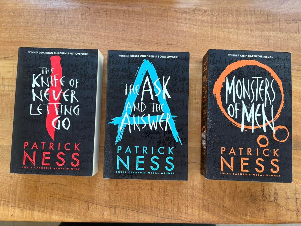 Patrick Ness - the whole collection, Ophalen of Verzenden, Zo goed als nieuw, Patrick Ness