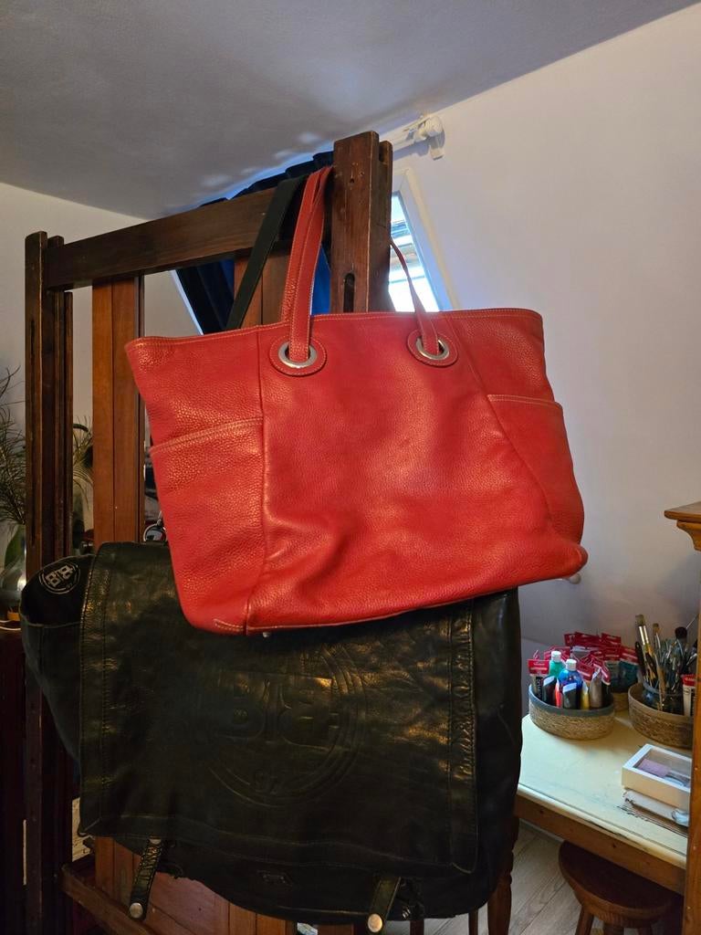 Vrolijke rode Furla handtas in mooie kwaliteit, Ophalen of Verzenden, Zo goed als nieuw, Rood, Handtas