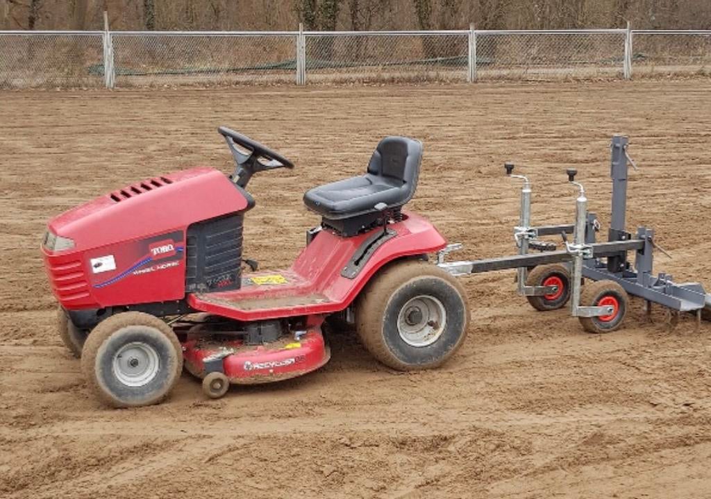 Manegevlakker / baksleep zitmaaier ! Uit voorraad leverbaar, Dieren en Toebehoren, Paarden en Pony's | Overige Paardenspullen