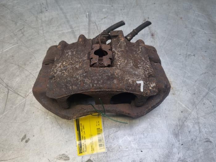 Remklauw (Tang) links-voor van een Peugeot Boxer, Gebruikt, -, -, Ophalen of Verzenden