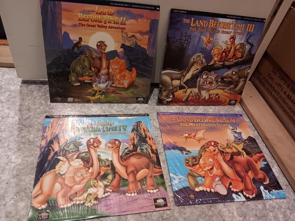 Laserdisc the land before time 2 3 4 5 nieuw staat, Ophalen of Verzenden, Zo goed als nieuw