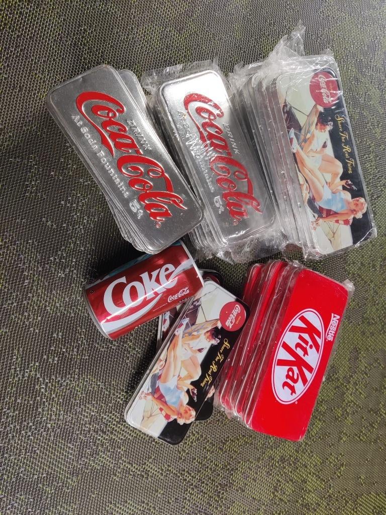 Diversen Vintage CocaCola + KitKat Blikken en Collectables, Ophalen of Verzenden, Zo goed als nieuw, Gebruiksvoorwerp
