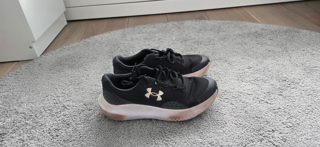 Under Armour Sneakers - Gedragen, Zwart, Ophalen of Verzenden, Sneakers of Gympen, Gedragen