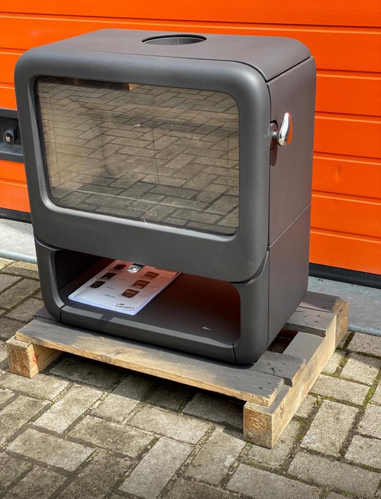 Dovre Rock 500 WB 9 kW demo houtkachel, Ophalen, Houtkachel, Zo goed als nieuw, Vrijstaand