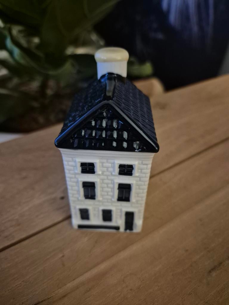 KLM huisje 26, Verzamelen, KLM Huisjes, Ophalen of Verzenden, Zo goed als nieuw, 21 t/m 40