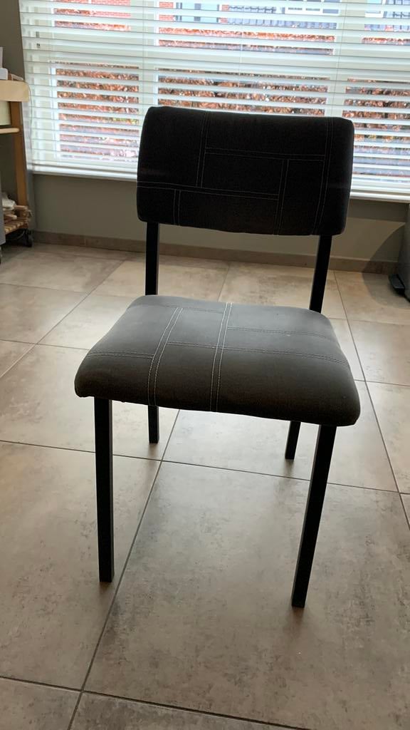 Te koop gevraagd: stoelen merk:Zuiver type:Raw, Huis en Inrichting, Stoelen, Ophalen of Verzenden