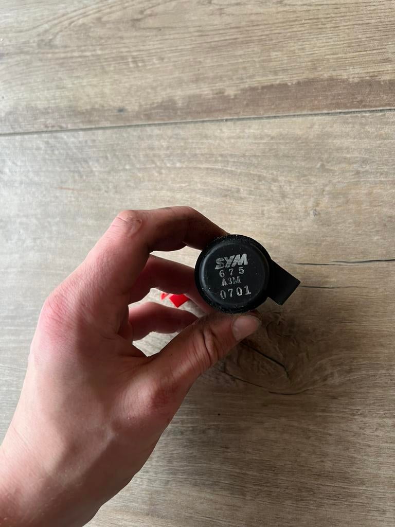 origineel knipperlichtrelais voor een SYM scooter, Fietsen en Brommers, Scooters | SYM, Nieuw, Overige modellen, Benzine, Ophalen
