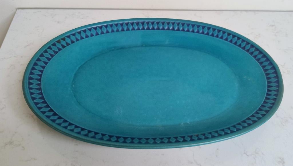 Vintage schaal, 34 x 23.5 cm, van Ceramano, West Germany., Huis en Inrichting, Keuken | Servies, Ophalen of Verzenden, Aardewerk