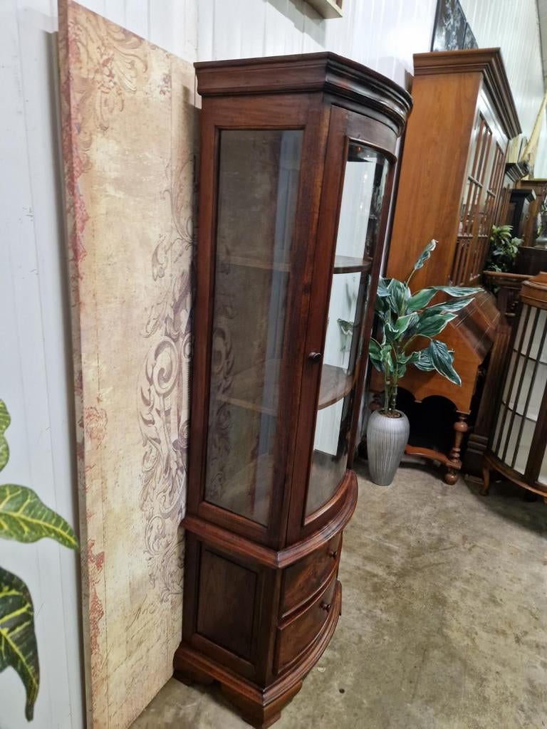 Klassieke Engelse mahoniehouten vitrinekast, servieskast, Zo goed als nieuw, 150 tot 200 cm, 25 tot 50 cm, 50 tot 100 cm
