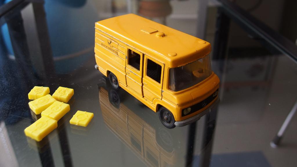 Siku V 305 Mercedes Benz Postwagen (1970-74) 1/60, Ophalen of Verzenden, Gebruikt, Bus of Vrachtwagen, SIKU