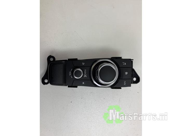 Regelunit Multi Media van een Mazda 2., Gebruikt, -, -, Ophalen of Verzenden