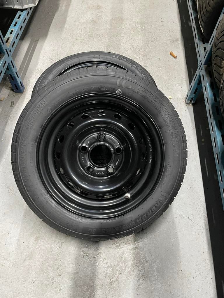 Zwart staal aanhanger wielen 195/ 50 R 13C, Auto diversen, Ophalen, Nieuw
