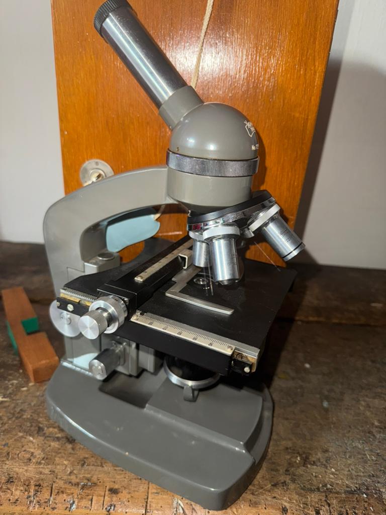 Grote complete professionele vintage microscoop in kist, Audio, Tv en Foto, Optische apparatuur | Microscopen, Ophalen of Verzenden