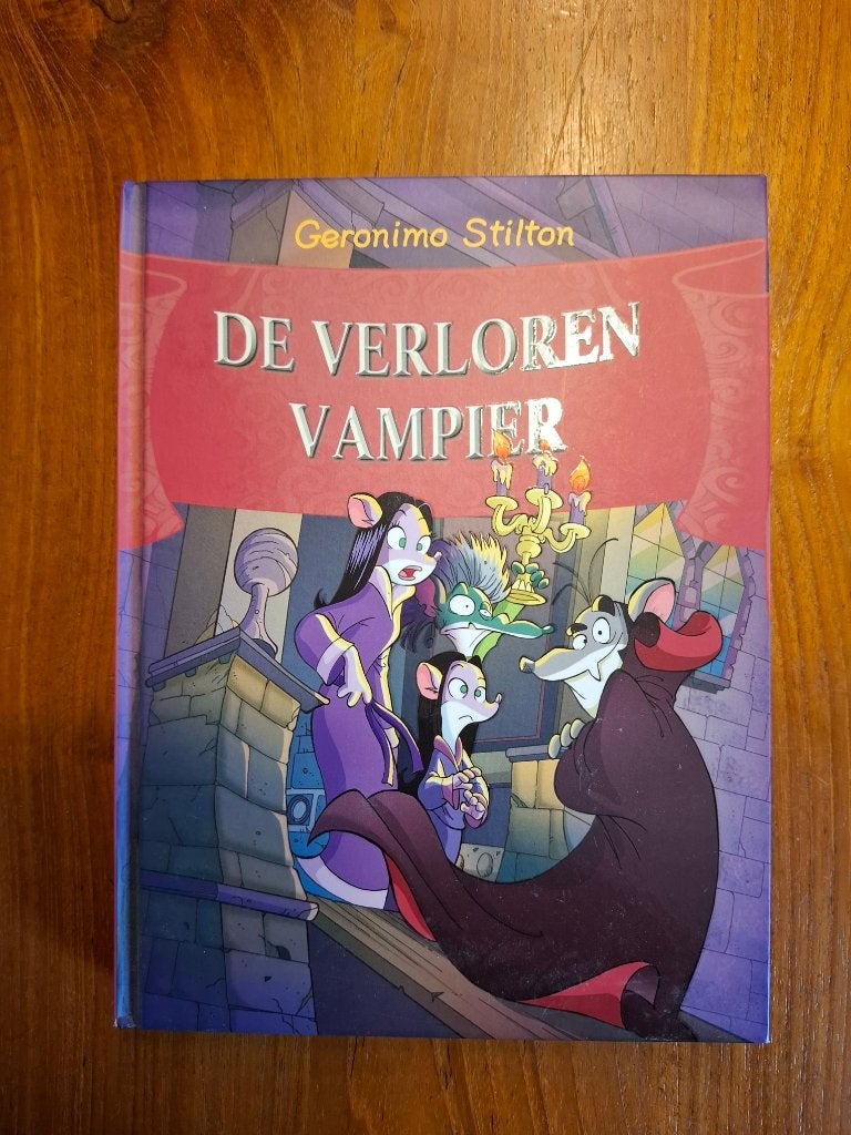 Geronimo Stilton de verloren vampier, Geronimo Stilton, Ophalen of Verzenden, Zo goed als nieuw, Sprookjes