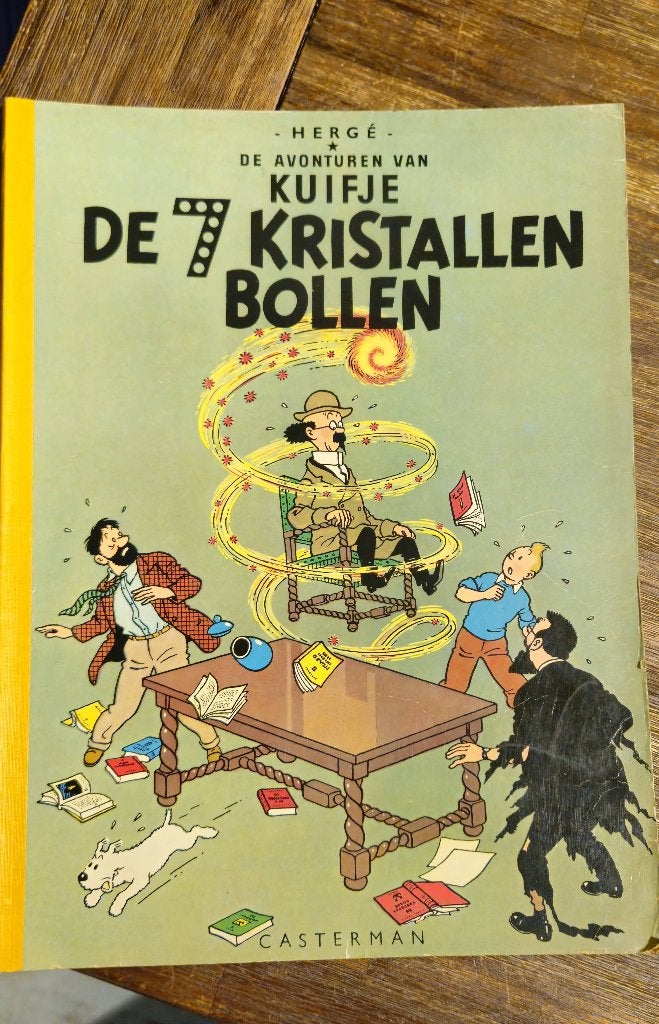 Kuifje" De 7 Kristallen Bollen ", Gelezen, Eén stripboek, Ophalen of Verzenden, Hergé