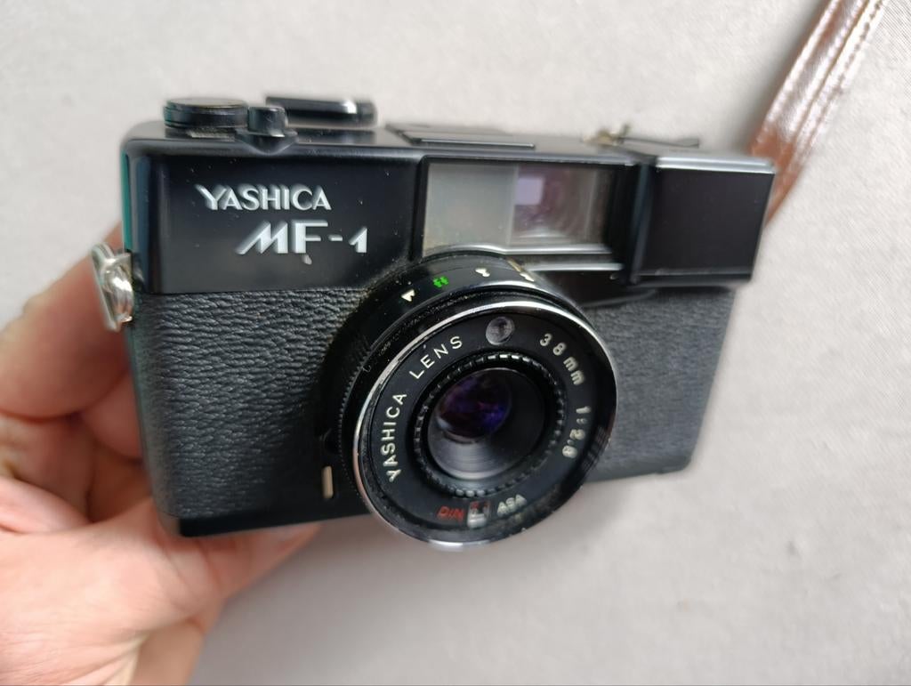 Yashica MF-1 Compact Camera - Vintage Analoge Fotografie, Ophalen of Verzenden, Gebruikt, Compact, Overige Merken