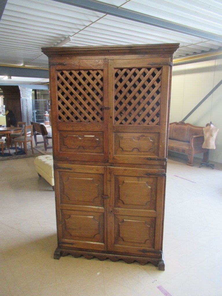 Oer 11891 antieke 18e eeuwse Spaanse 4 deurs kast, Ophalen
