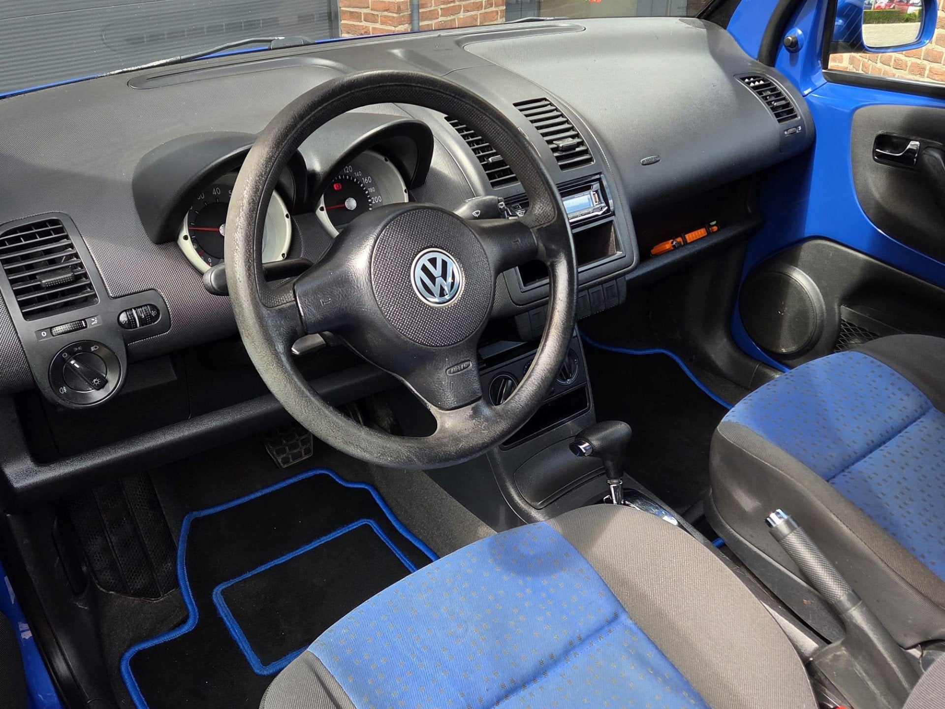 Volkswagen Lupo 1.4-16V Trendline | Automaat | Apk | Nap, Auto's, 31 €/maand, 4 cilinders, 1400 cc, 75 pk
