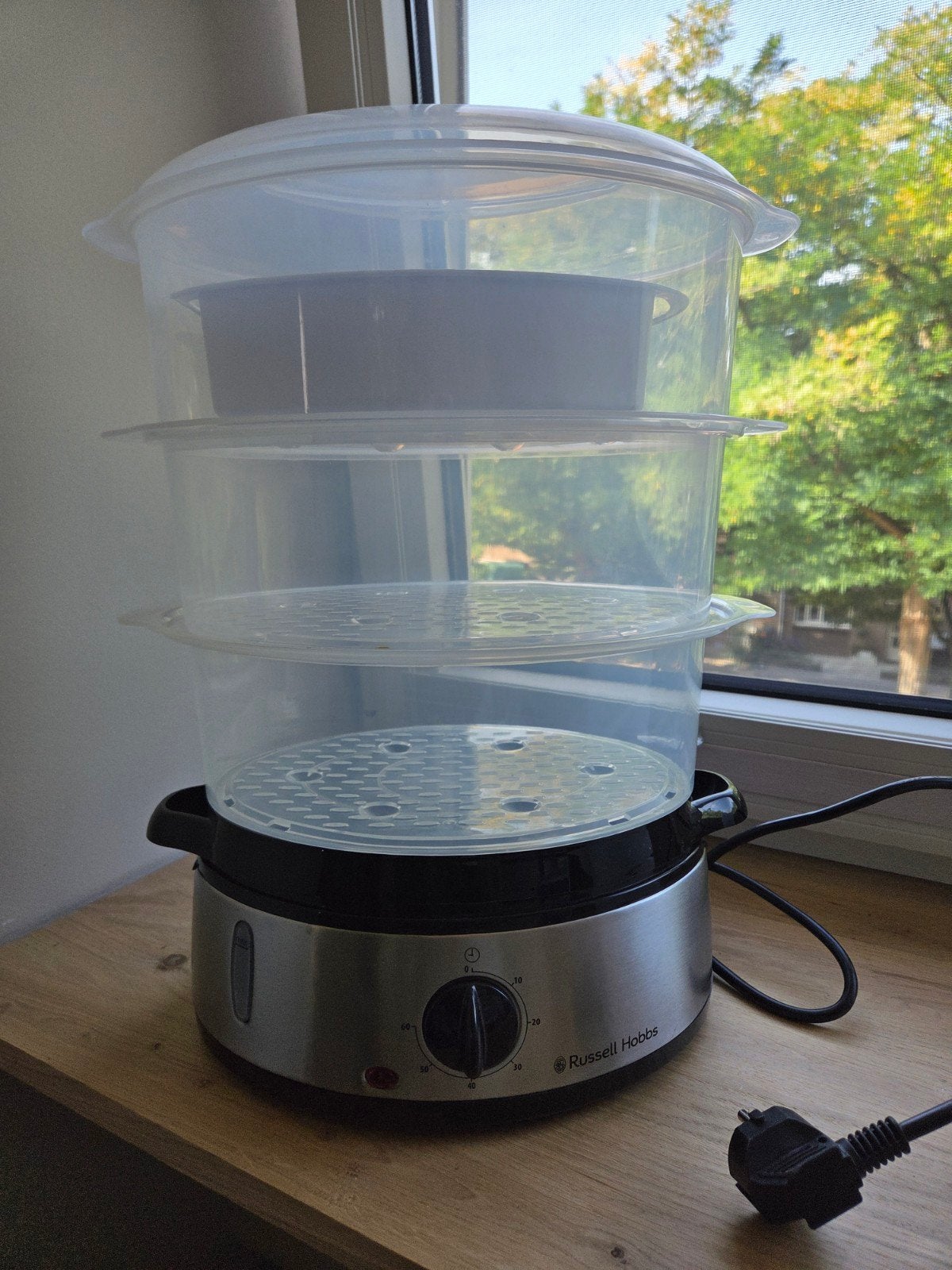 Russell Hobbs Stoomkoker 9L - Z.G.A.N. (3x gebruikt), Ophalen, Zo goed als nieuw