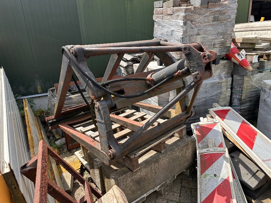 hydraulische stenenknijper, Ophalen, Gebruikt