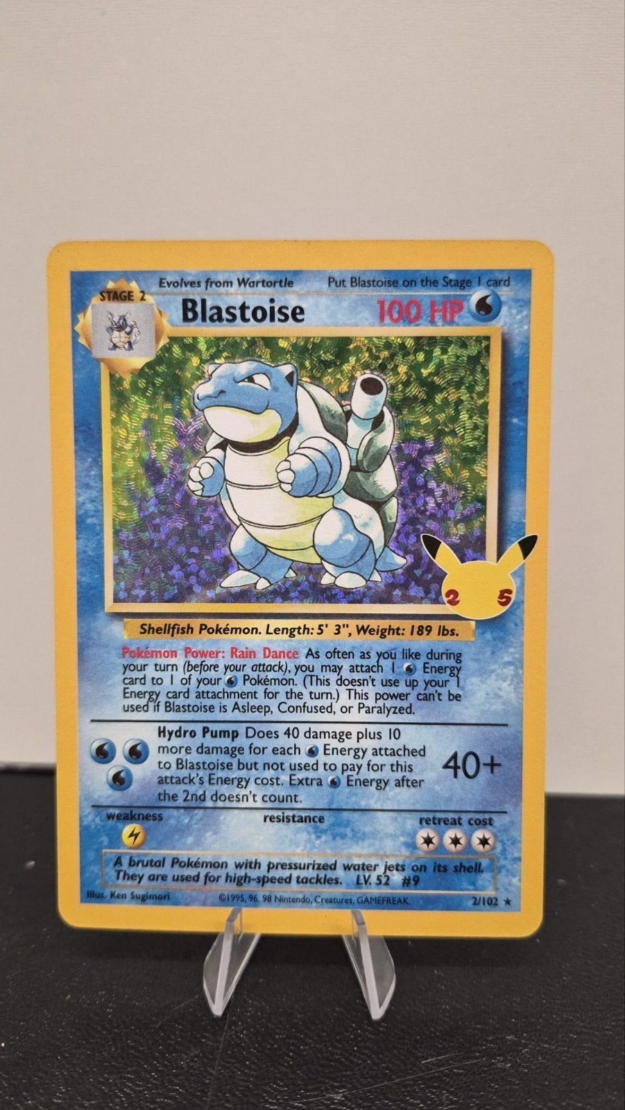 Blastoise Pokémon kaart 2/102, Ophalen of Verzenden, Zo goed als nieuw, Losse kaart